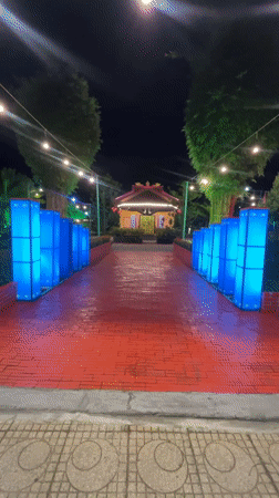 Illuminated pathway documented in Bac Nha Trang Ward, Vietnam