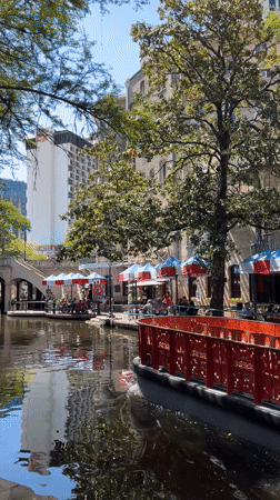 Afternoon stroll documented along San Antonio River Walk
