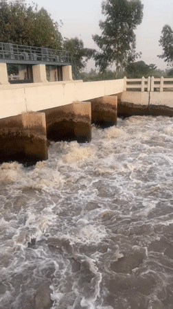 Water infrastructure and activities documented along Samundri waterway