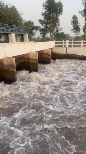 Water infrastructure and activities documented along Samundri waterway