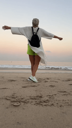 Twilight scenes along Kuta Beach's shoreline