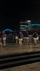 Family moments and group activities captured on Đà Nẵng promenade