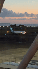 Routine evening aircraft operations documented at Kuta airport
