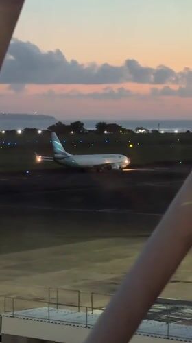 Routine evening aircraft operations documented at Kuta airport