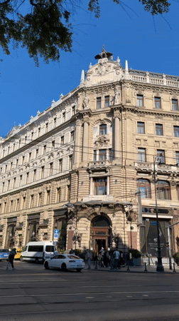 Tourist captures Budapest's ornate architecture at New York Café