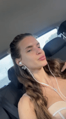Woman observed in vehicle backseat in La Laguna, Spain