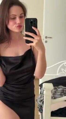 Woman documents outfit changes in mirror selfies in Scafati