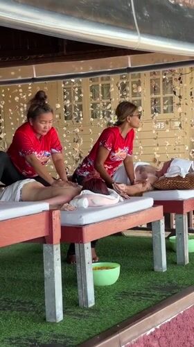 Tourist beach activities documented across Thailand coastal locations