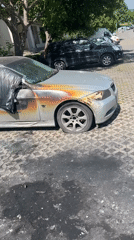 Fire-damaged vehicles found on Burgas streets amid normal daily life