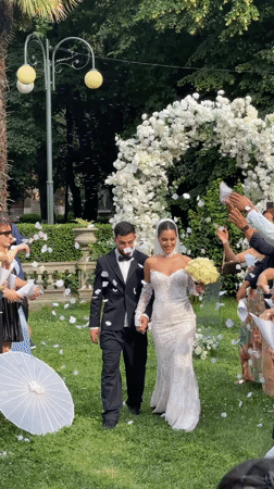 Wedding stroll and a kitten on a park bench in Tbilisi