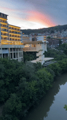 Evening stroll documented across historic Veliko Tarnovo, Bulgaria