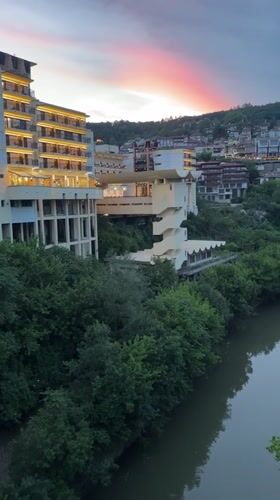 Evening stroll documented across historic Veliko Tarnovo, Bulgaria