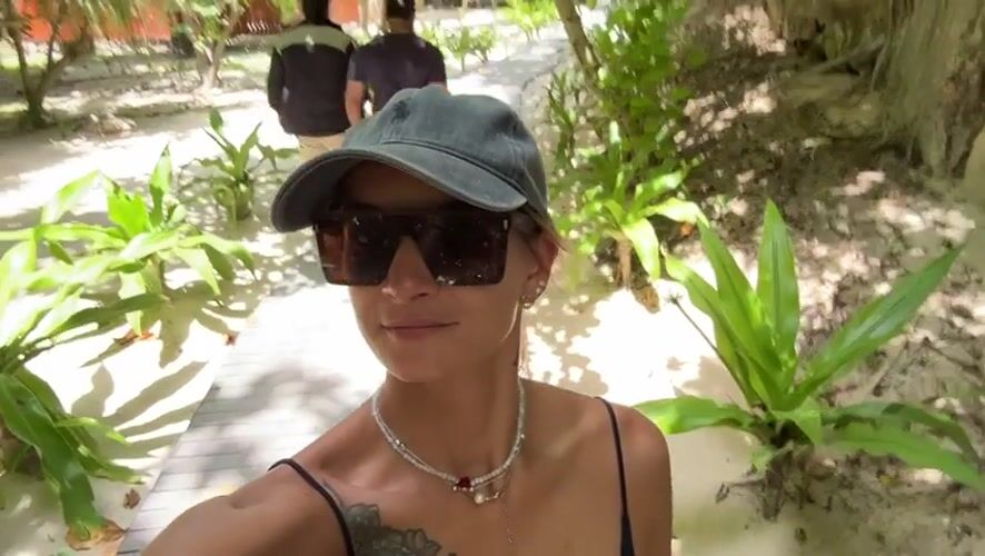 Wandering Ao Nang's beach paths, boardwalks, and waterfront spots