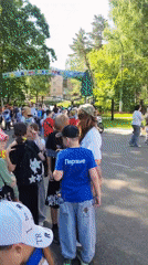 Morning scenes captured in Chaikovsky: park gathering, indoor rest