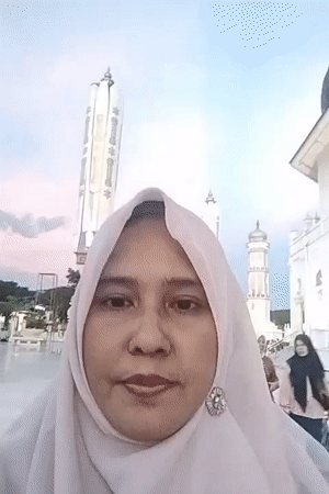 Routine daily life documented across Banda Aceh, Indonesia