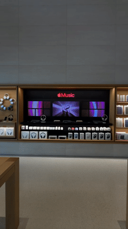 Apple headphones display documented at Seoul store