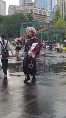 Cosplayers and ancient artifacts collide in rainy Chengdu