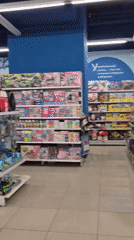Morning shopping trip documented at Tobolsk mall complex