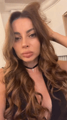 Selfies and roses, indoors in Rome