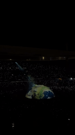Concert featuring globe display draws stadium crowd in Istanbul