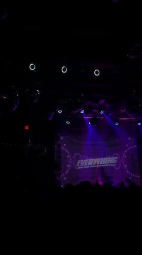 Concert event draws crowds to West Hollywood venue