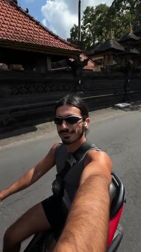 Scooter POV ride through North Kuta, Bali