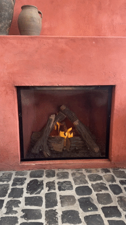 Diner documents evening meal at West Hollywood restaurant