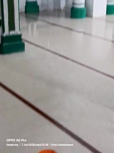 Heavy rainfall causes flooding in Lhokseumawe, Indonesia