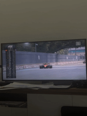 F1 wet race broadcast viewed on TV in Turin