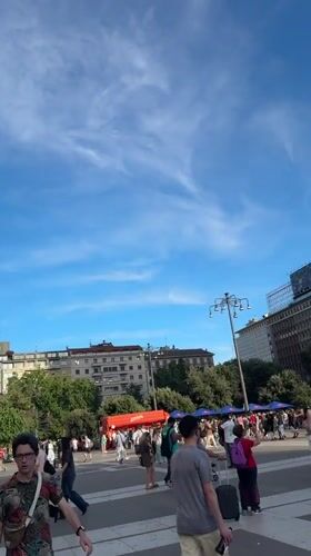 Milan afternoon: piazzas, dining, transit, and street scenes