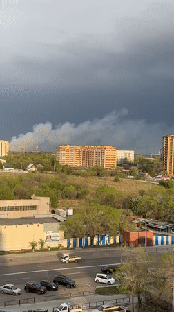Domestic moments captured during stormy morning in Blagoveshchensk
