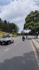 Tourist captures lakeside scenes in Da Lat, Vietnam