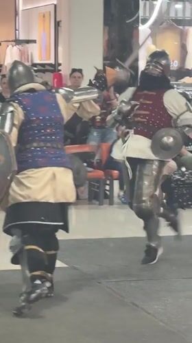 Medieval sword fights, fitness demos draw crowds at Russian mall