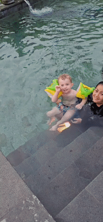 Ordinary moments captured across Denpasar during morning hours