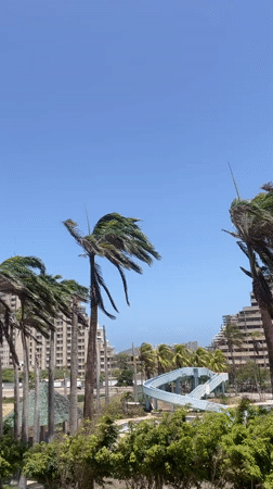 Dancing indoors in Porlamar while strong winds hit outside