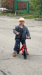 Morning family bike ride and stroll in Nizhny Novgorod