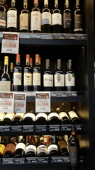 Easter Shopping and Dining Recorded Across Curitiba Stores