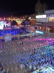 Outdoor concert draws crowds at Playa Del Inglés