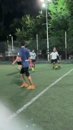 Late-night recreational sports activities documented in Wilde, Argentina