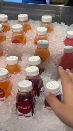 Mall browsing, fresh markets, and fitness in Chiang Mai