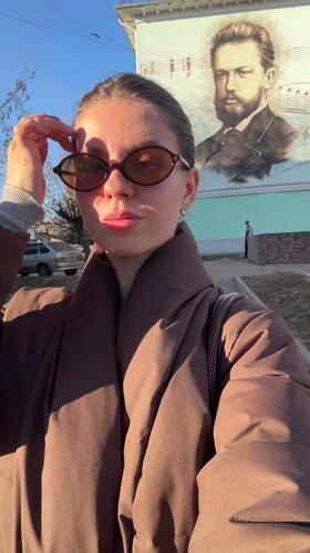Early morning selfie and fitness activities documented in Klin