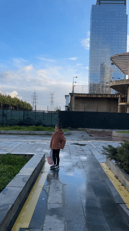 Woman documents daily life through selfies in Esenyurt home