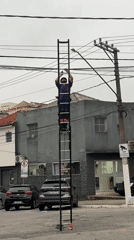 Utility work and street scenes along a São Paulo block