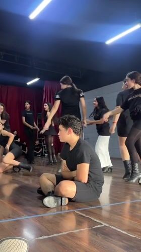 Dance studio rehearsal session in San Bernardino Tlaxcalancingo