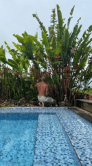 Man spotted working, relaxing at outdoor resort in General Luna