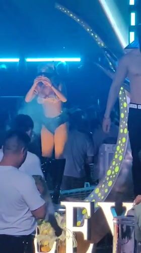 Nighttime festival with stage performances draws crowds in Vietnam