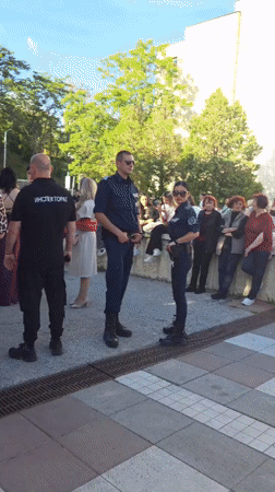 Graduation ceremony draws crowds to Blagoevgrad public square