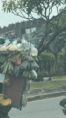 Early morning scenes from Kuta shopping and street life