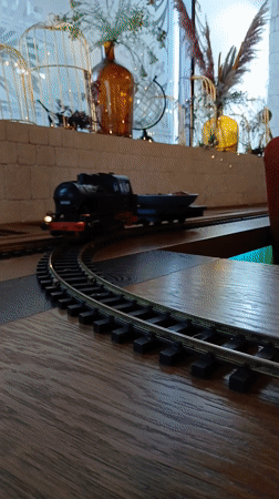 Toy trains deliver meals at novelty restaurant in Yekaterinburg