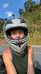 Motorcyclist captures scenic mountain views in Vietnamese countryside